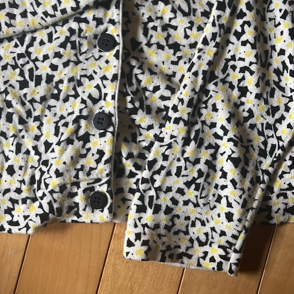 Diane VonFurstenberg Cardigan - Picture 4 of 9